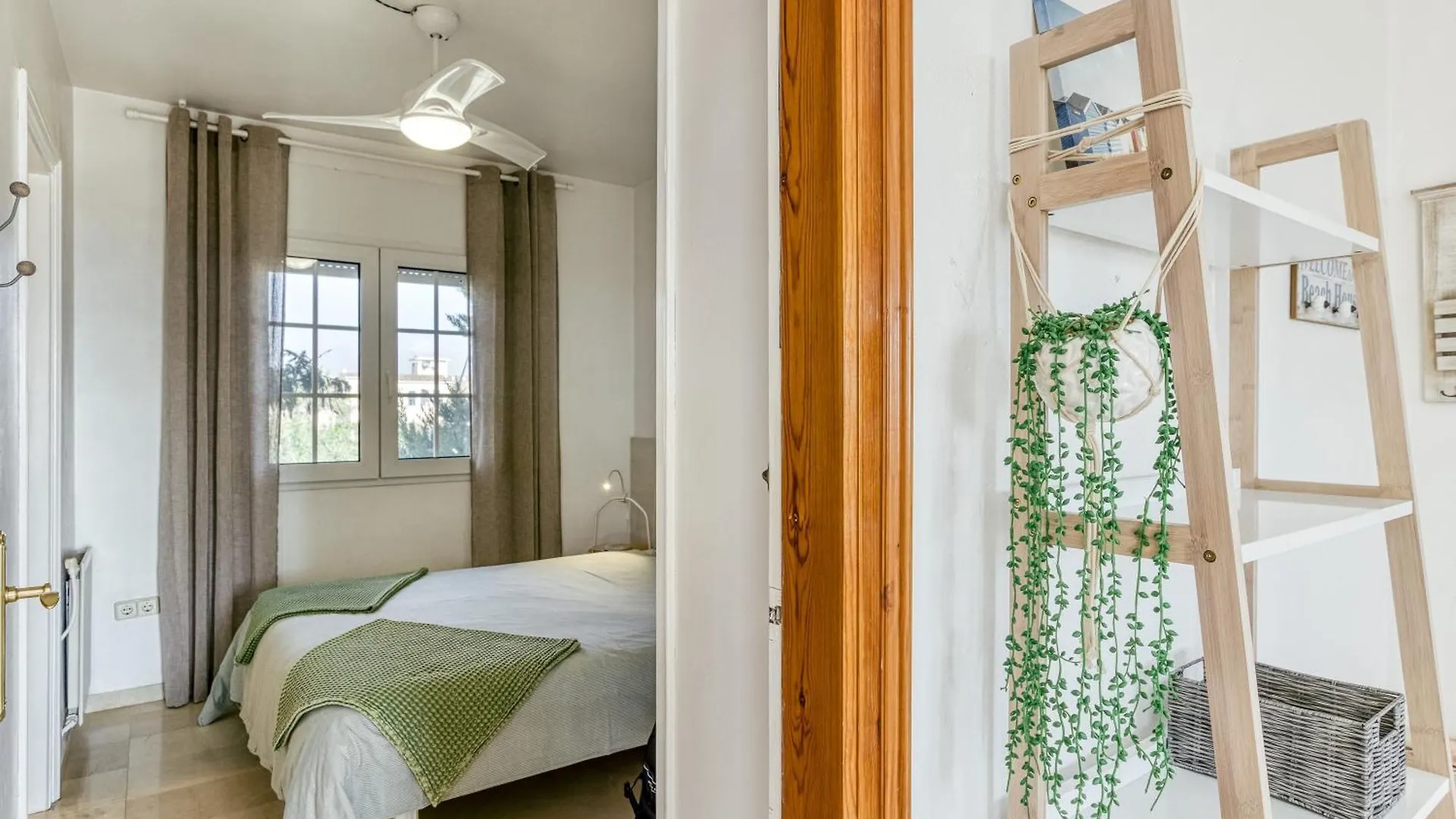 Art- Apartamentos Revilla Tacke B إمبوريابرافا إسبانيا