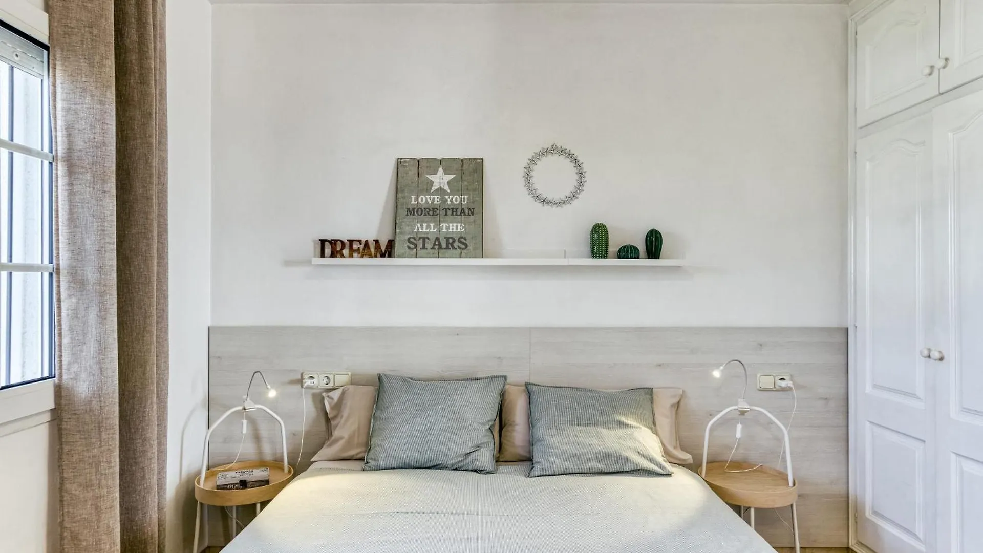 شقة Art- Apartamentos Revilla Tacke B إمبوريابرافا