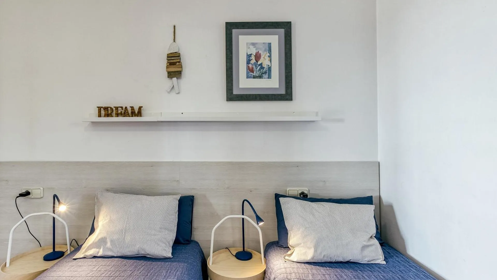 Art- Apartamentos Revilla Tacke B Empuriabrava Apartmán